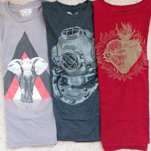 Men's Graphic Short Sleeve Shirt Bundle, Set of 3, Size Medium
